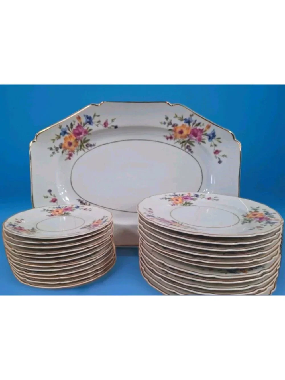 40 Pc Heinrich Selb Pink Bavarian Rose Floral Dinnerware Set Gold Trim